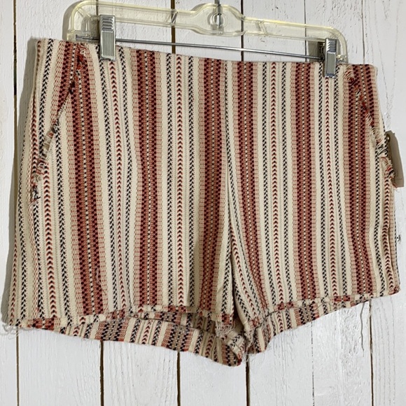 C+J Collection Shorts - Picture 2 of 12